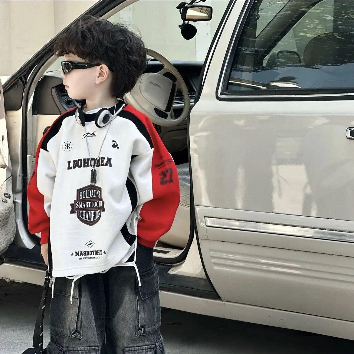 Boys Cotton Sweater & Jeans Set – Autumn 2025